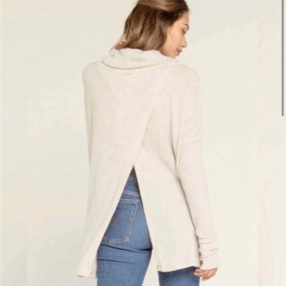 Free People Juicy Long Sleeve Top size M NWT - Picture 3 of 13